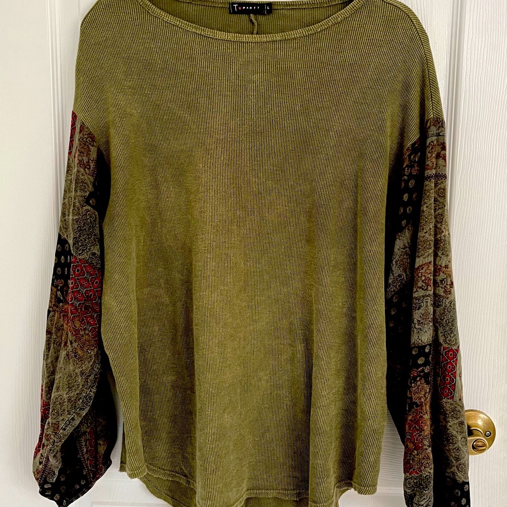 T * Party - long sleeve relaxed top